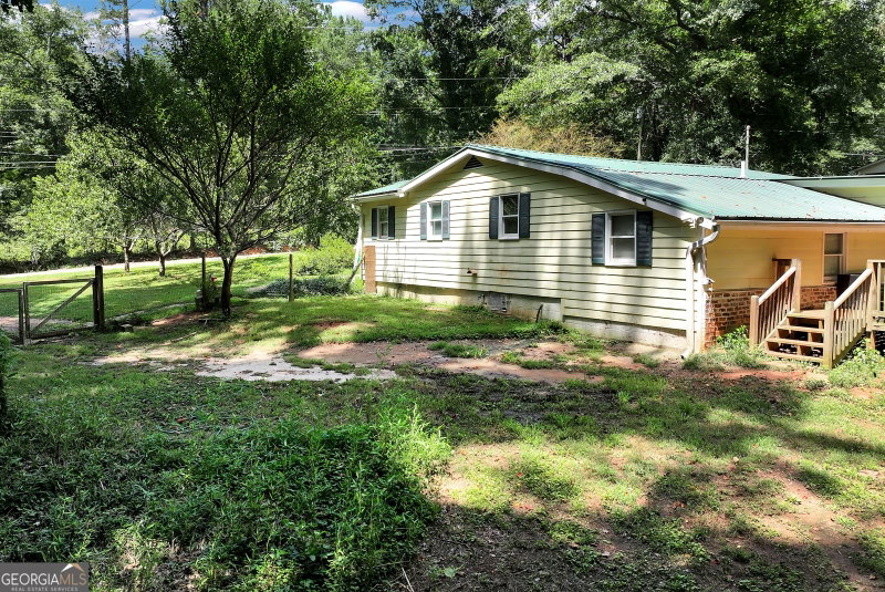 Photo 6 of 1100 Fuller Road
