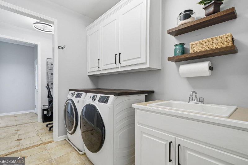 Photo 31 of 401 Maple Ridge Court