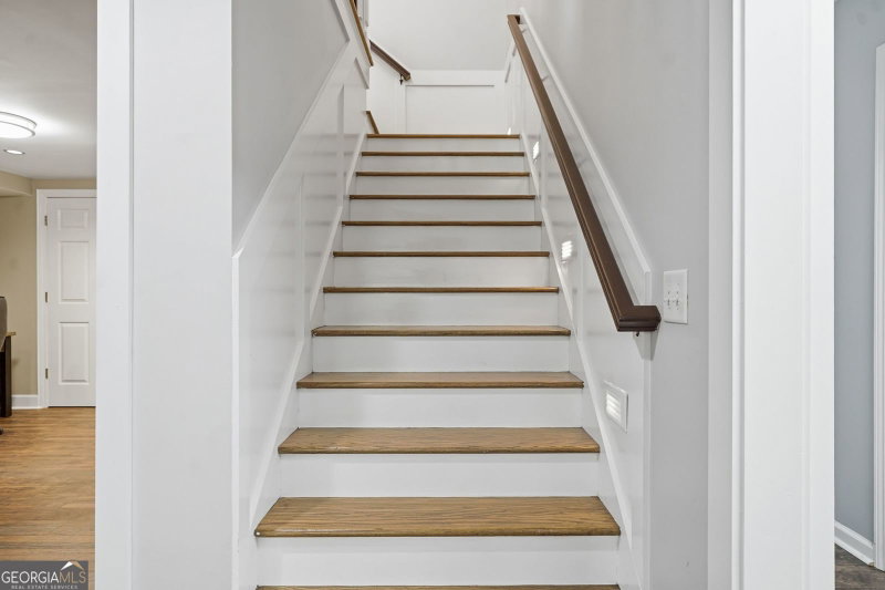 Photo 41 of 401 Maple Ridge Court