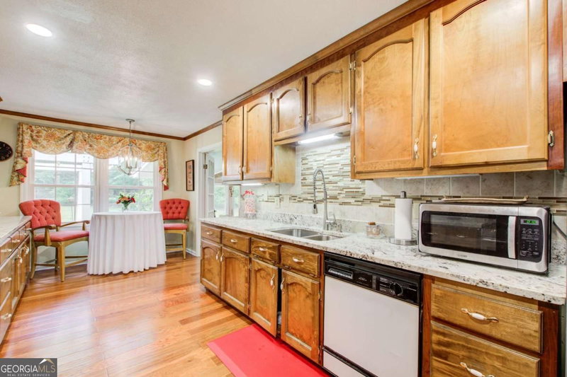 Photo 11 of 510 Ponderosa Drive