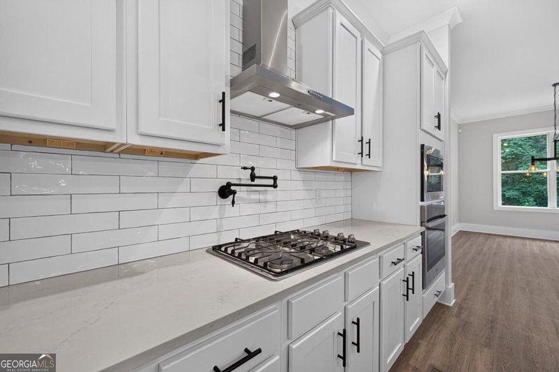 Photo 14 of 6052 Oak Hill Drive