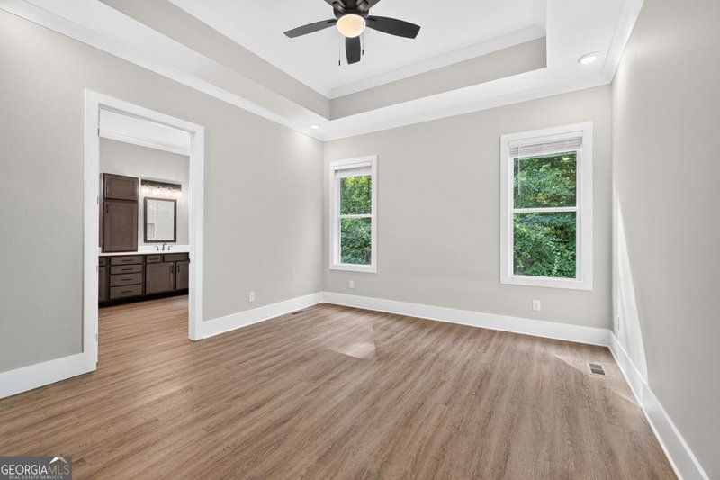Photo 19 of 6052 Oak Hill Drive