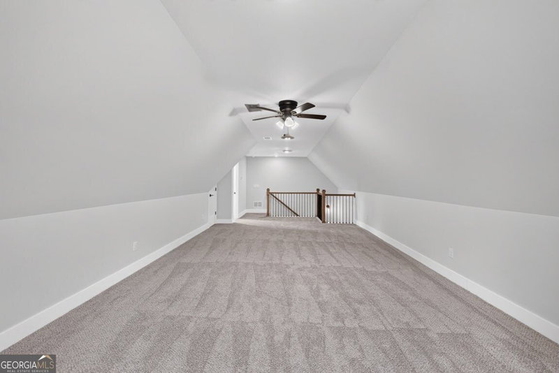 Photo 32 of 6052 Oak Hill Drive