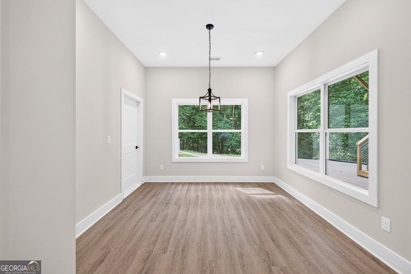 Photo 37 of 6052 Oak Hill Drive