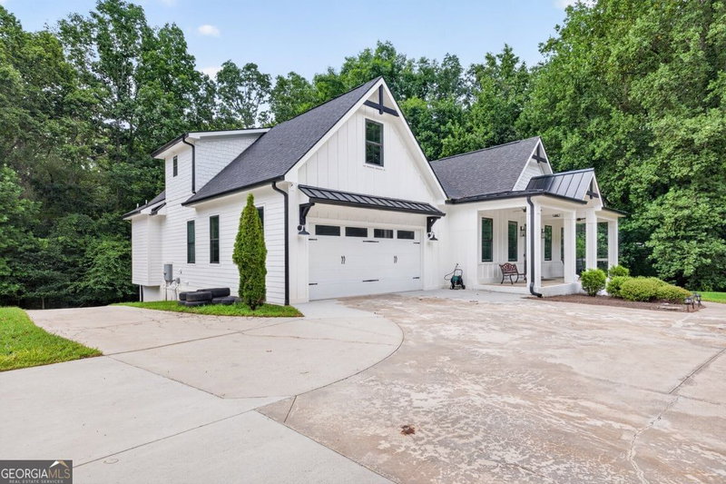 Photo 46 of 6052 Oak Hill Drive