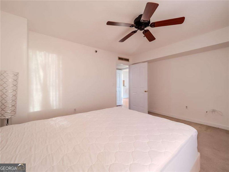 Photo 17 of 2870 Pharr Court South NW #2809