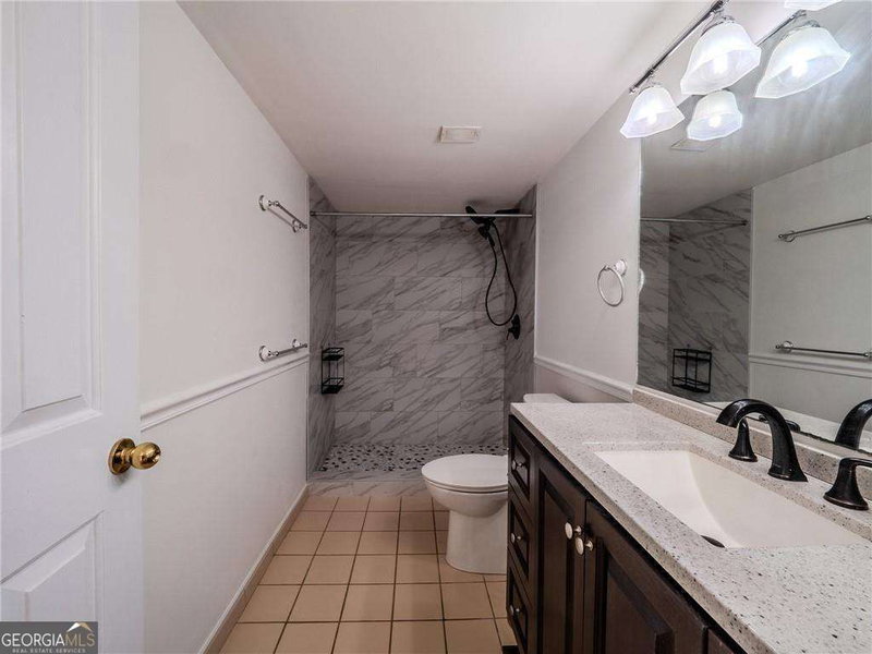 Photo 19 of 2870 Pharr Court South NW #2809