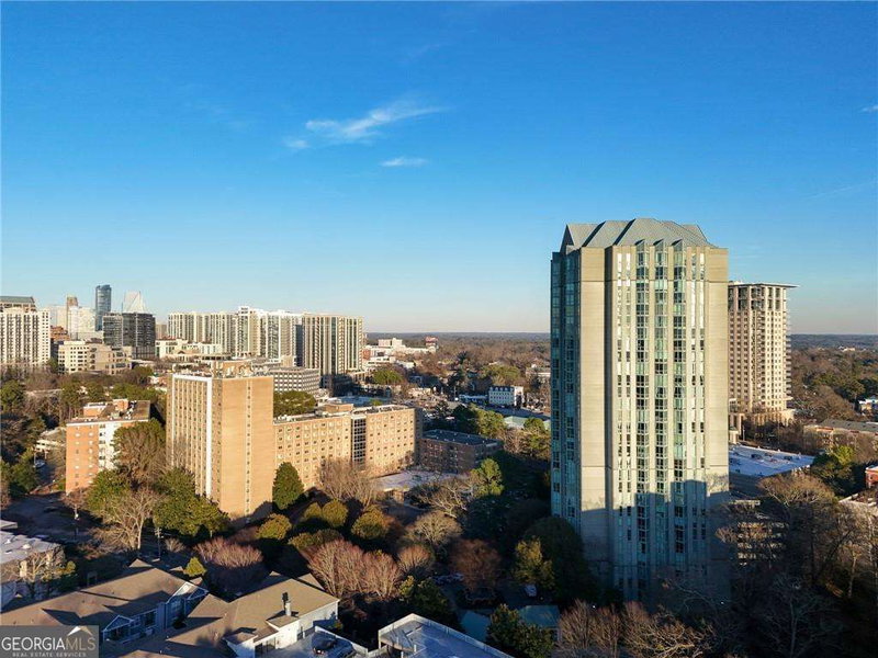 Photo 6 of 2870 Pharr Court South NW #2809