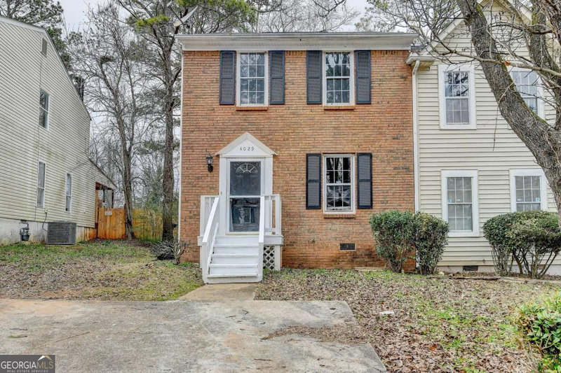 Photo 2 of 4029 Heritage Valley Court