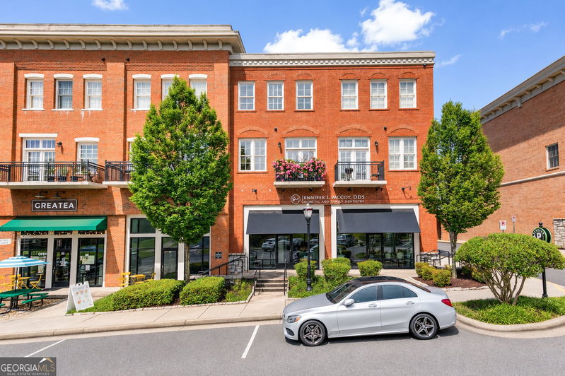 3930 Charleston Market Street #218