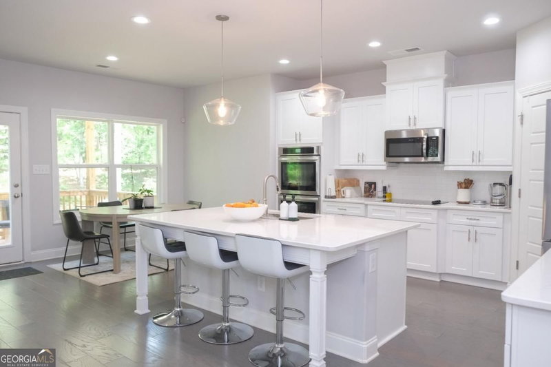 Photo 21 of 6720 Grayland Drive