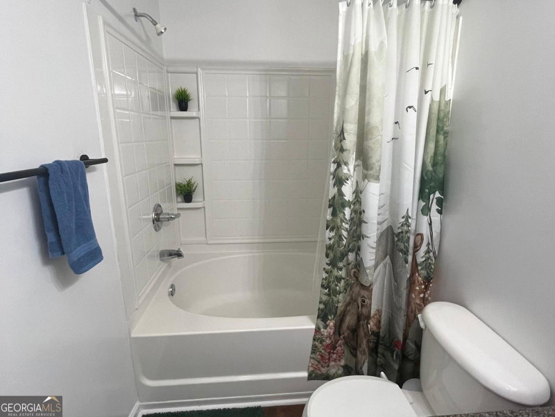 Photo 20 of 2434 Piering Drive
