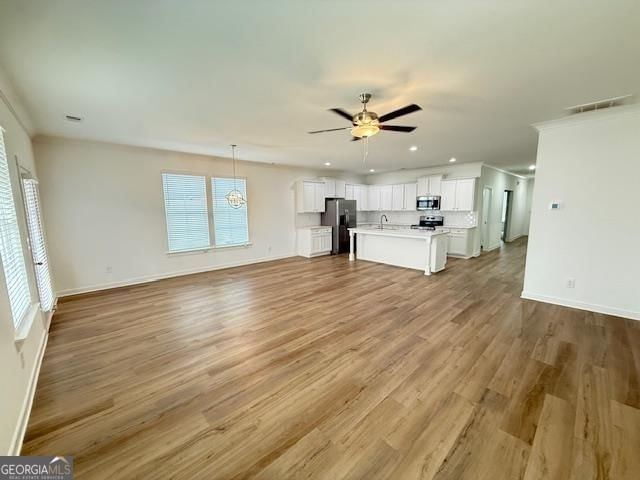 Photo 12 of 1501 Lake Drive