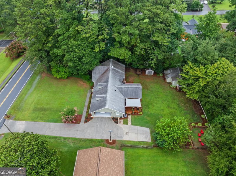 Photo 42 of 657 Cole Drive SW