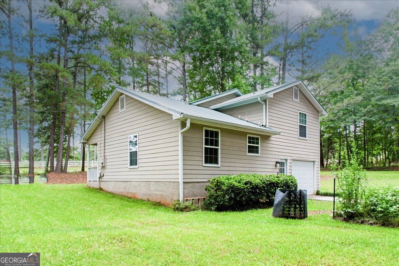 Photo 5 of 1580 King Mill Road