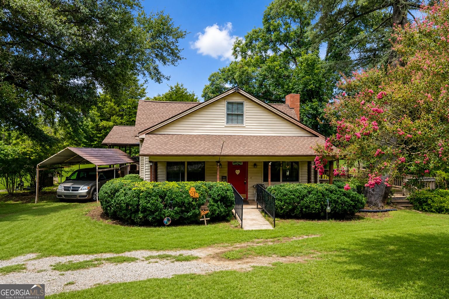 2657 Wolf Pit RD, Eastanollee, GA 30538
