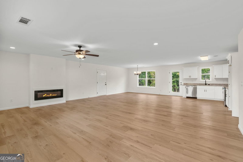 Photo 10 of 5691 Julian Baugh Road