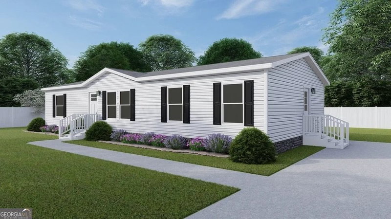 352 Lake Harbor Trail