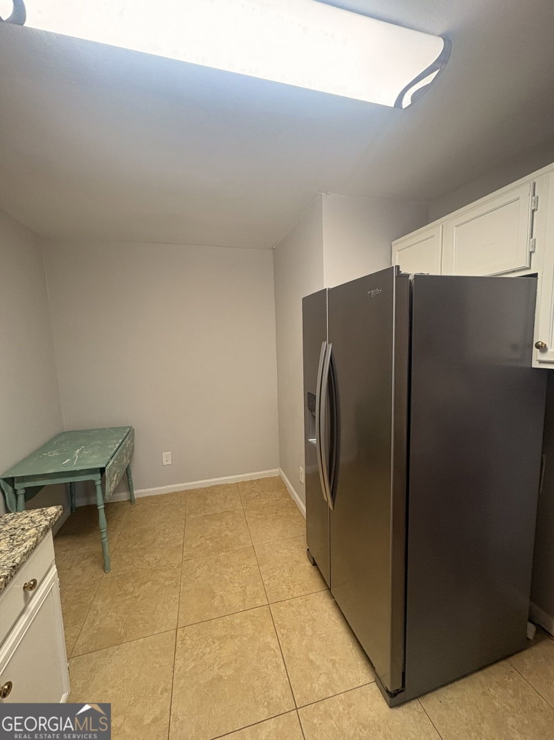 Photo 6 of 6422 Wedgeview Drive