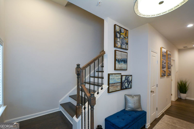 Photo 2 of 6605 Brooklyn Court SE