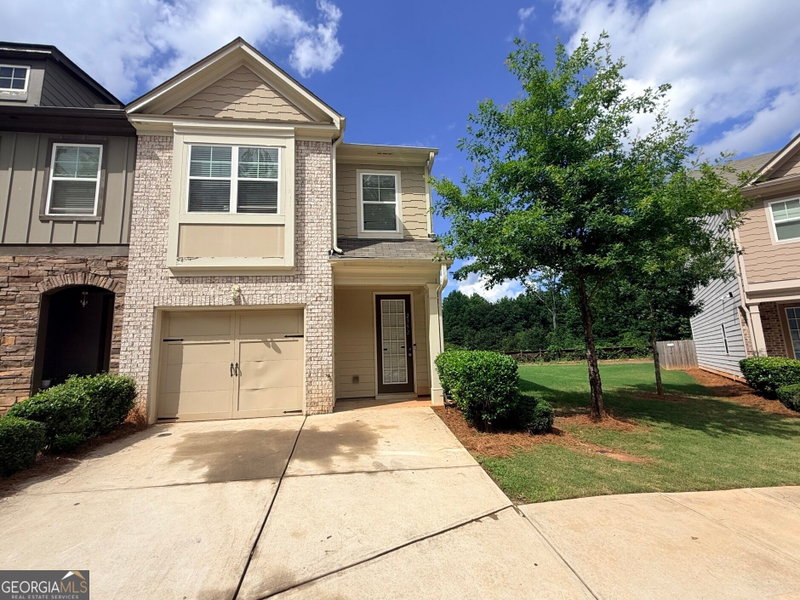 2352 Rolling Trail