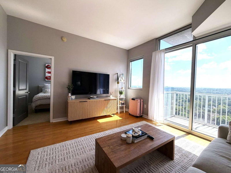 855 peachtree Street NE #1915
