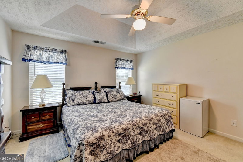 Photo 18 of 940 Willow Springs Court