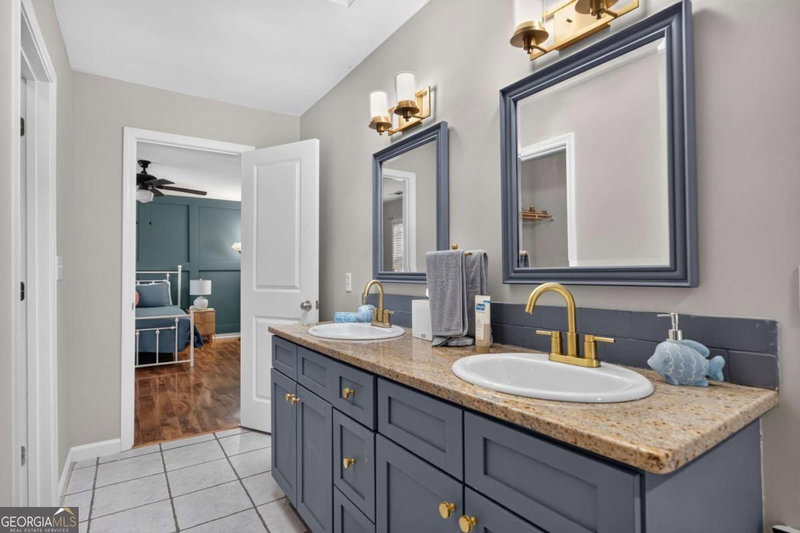 Photo 43 of 2493 Burtz Street NW