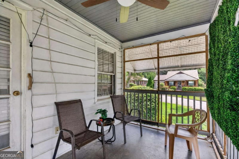 Photo 21 of 2727 Humphries Street