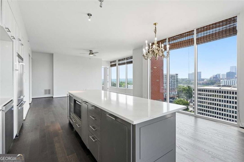 Photo 11 of 1820 Peachtree Street NW #1114