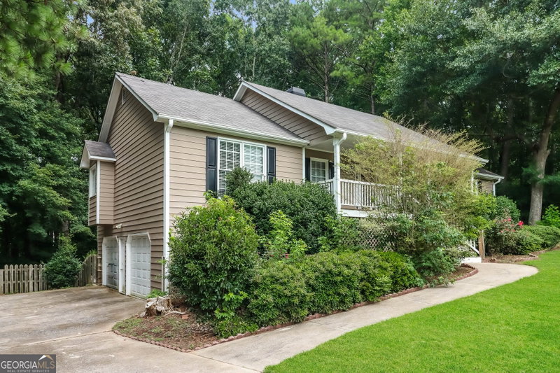 Photo 4 of 7 Dene Drive