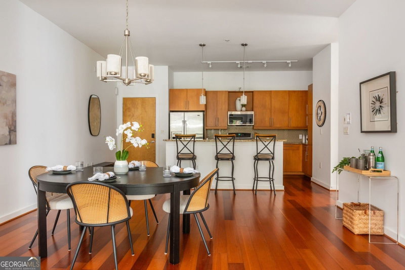 Photo 14 of 870 Inman Village Parkway NE #201