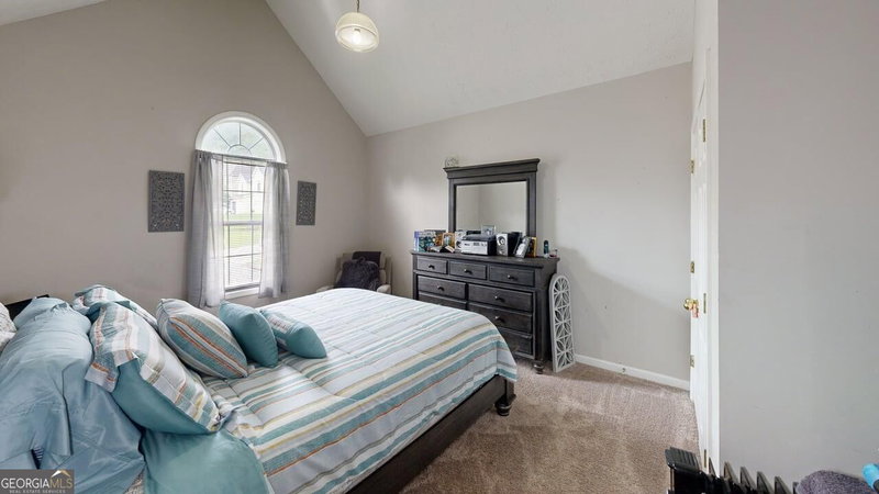 Photo 17 of 5613 Winchester Place