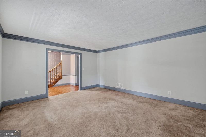 Photo 7 of 1875 Oak Road