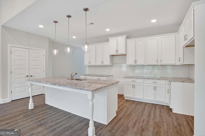 Photo 6 of 14 Glengarry Court #LOT 254