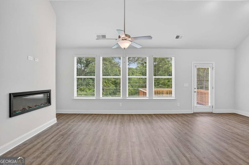Photo 7 of 14 Glengarry Court #LOT 254