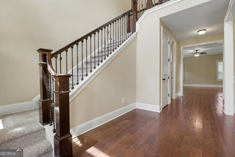 Photo 4 of 106 Waterlace Way
