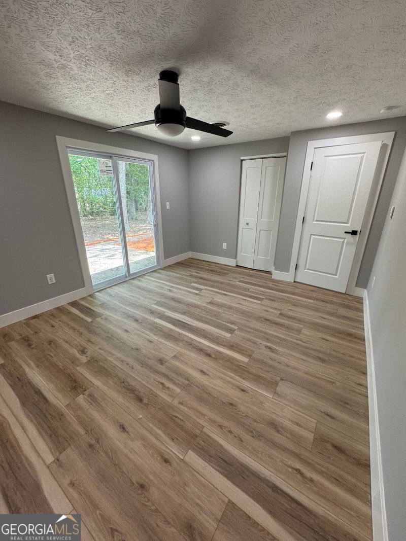 Photo 16 of 5770 Ivywood Drive