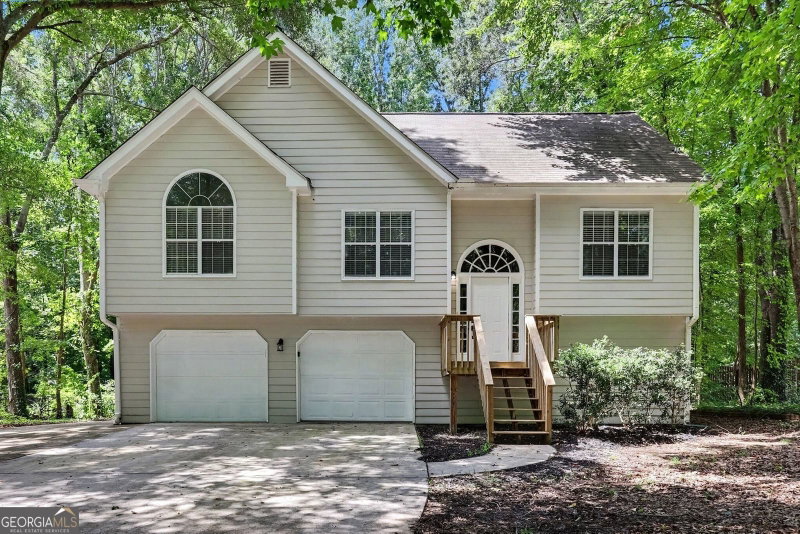5920 Rolling Oaks Drive