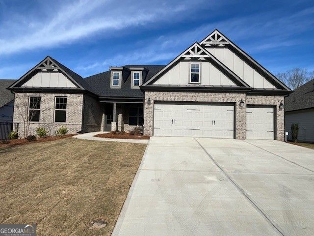 728 Highgrove Pass