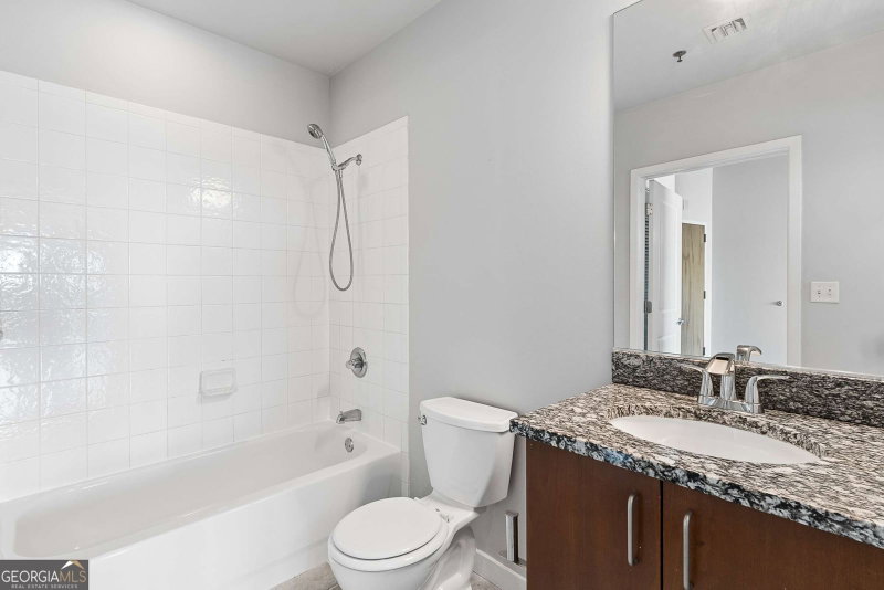 Photo 11 of 943 Peachtree Street NE #1314