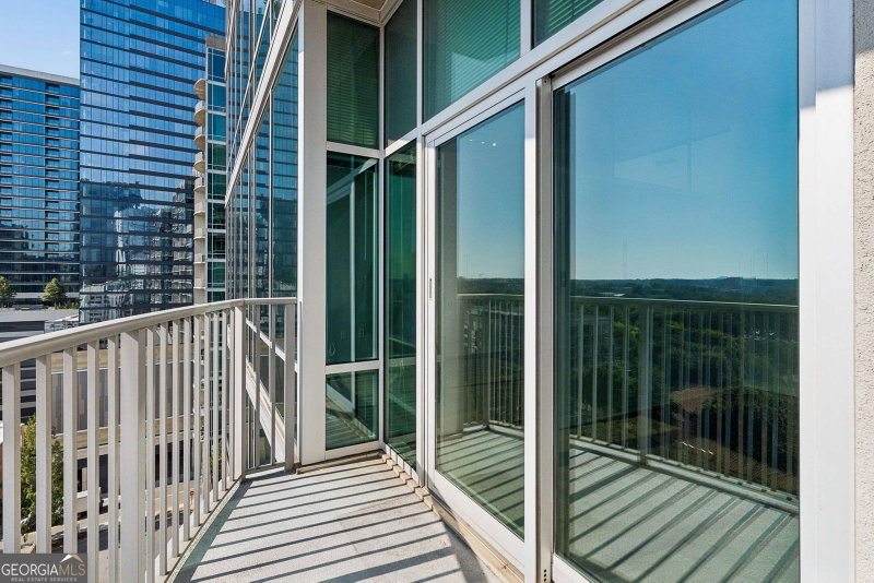 Photo 21 of 943 Peachtree Street NE #1314