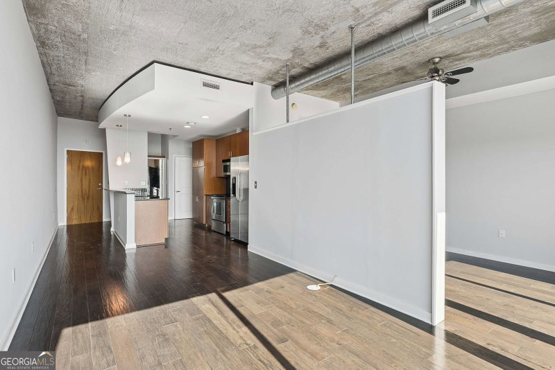 Photo 6 of 943 Peachtree Street NE #1314