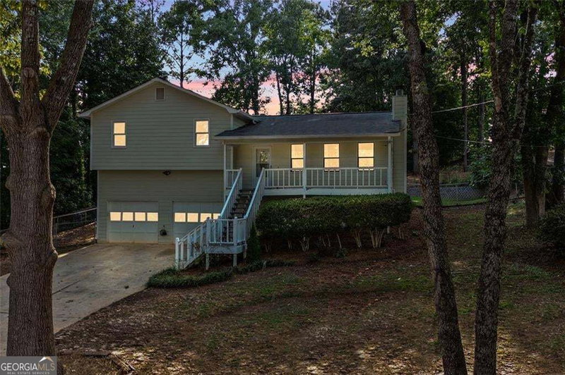 Photo 4 of 33 Dalena Way