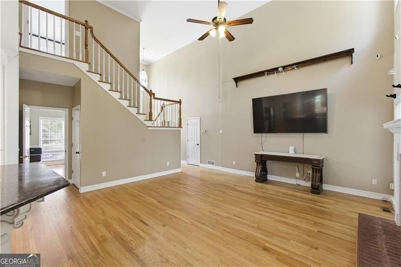 Photo 11 of 2255 Pinehaven Court SW