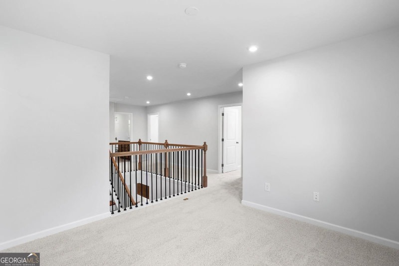 Photo 7 of 632 Topsail Drive