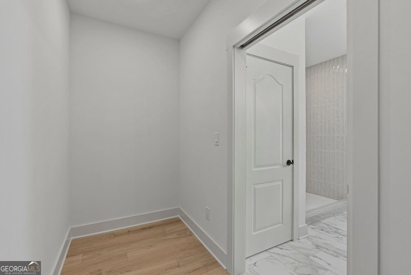 Photo 13 of 1050 Blair Lane #204