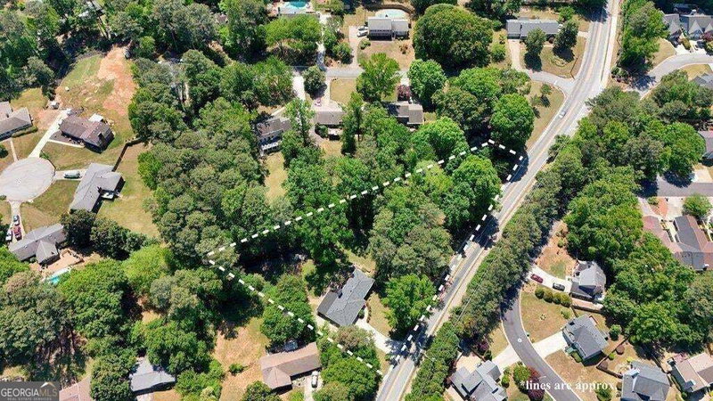 Photo 2 of 436 Concord Road