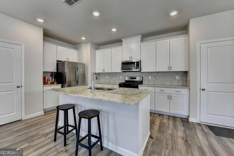 Photo 9 of 2531 Canning View Avenue