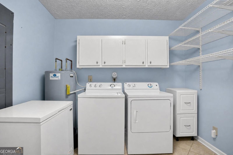 Photo 10 of 757 S Hileah Court